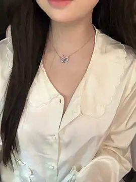 Nana_kute20 – Naživo chatovacia miestnosť