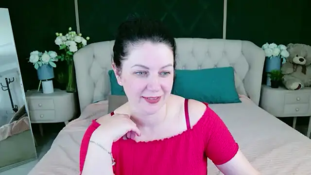 غرفة دردشة Nina_Stane المباشرة