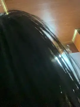 tttan1's Live Chat Room