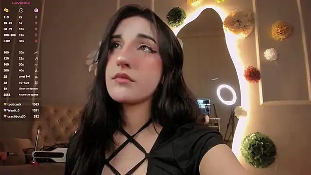 Lii_Rose – Naživo chatovacia miestnosť