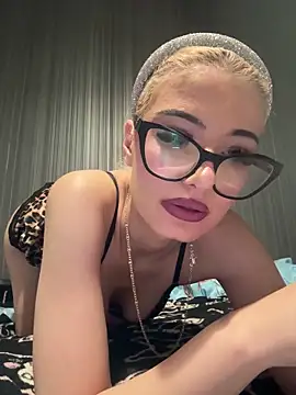 SirenLisa69's Webcam Show