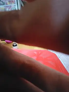 Nail_Yummyn Live chat-huone