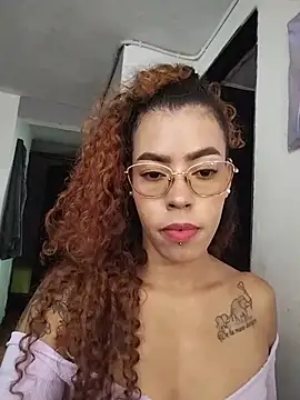 Pamelamiler__ Adlı Modelin Canlı Sohbet Odası