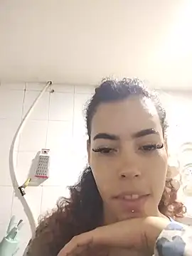 Živá chatovací místnost Pamelamiler__