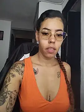 Pamelamiler__ লাইভ চ্যাট রুম
