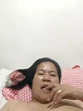 AsianbouncieGIRL Live Chatrum