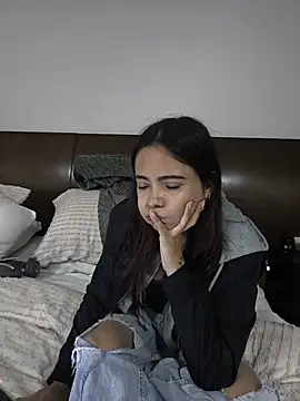 Phòng Chat Trực Tiếp Cami_Konor