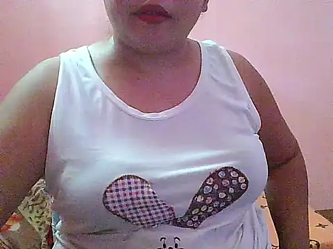fresh_rosie Adlı Modelin Canlı Sohbet Odası