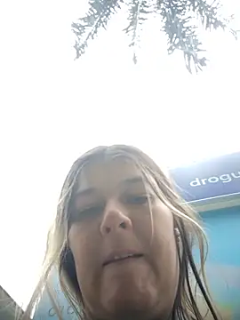 Sala de chat en directo de Fernandar2025