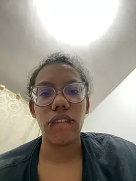 Valen_1990n Live chat-huone