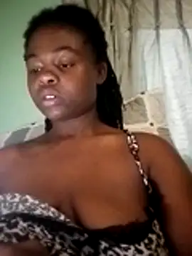 TinyMaria_ Cameră chat live