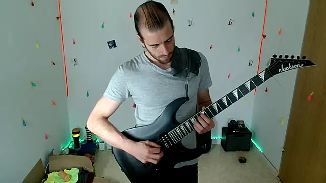 hei_69's Live Sex Cam Show