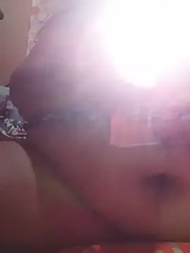Pokój czatu na żywo – Huge_mama69