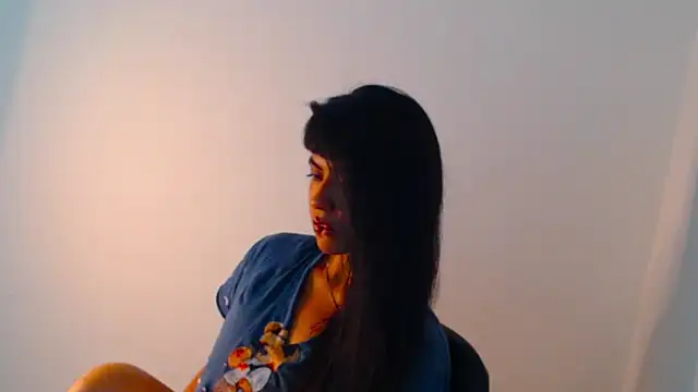 Sala de chat en directo de meganmiauu