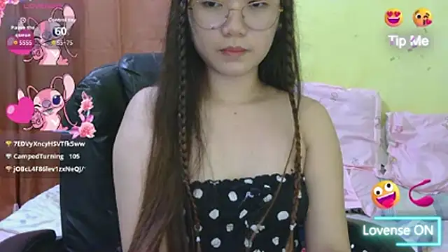 Sala de chat ao vivo de HornyAsian4uxx