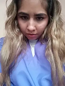 Онлайн чат Sofia_Honey1