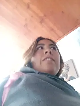 חדר צ'אט בשידור חי של Sofia_Honey1