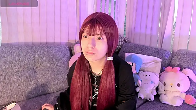 Melody-chers Adlı Modelin Canlı Sohbet Odası