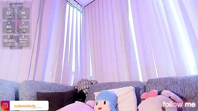 Melody-chers Adlı Modelin Canlı Sohbet Odası