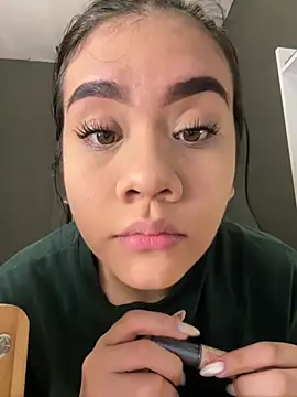 Sala de chat ao vivo de alhaana_