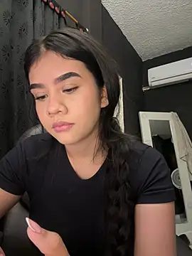 alhaana_ Live Chatraum