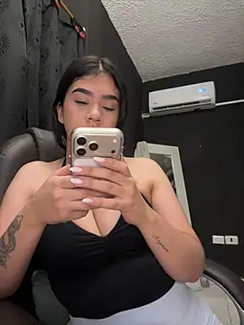 Chat ao vivo de alhaana_