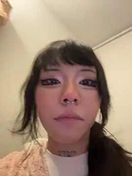 Kitty_yukimura Ruang Obrolan Langsung