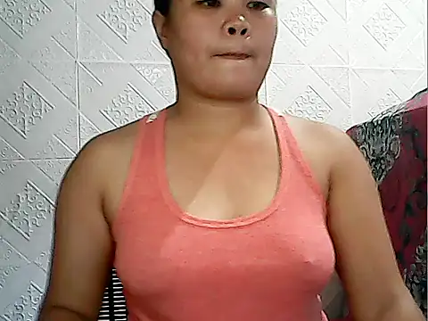 CreamyPussy4uxx Live Chatraum