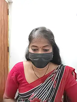 tamil_Sigappu_Roja Adlı Modelin Canlı Sohbet Odası