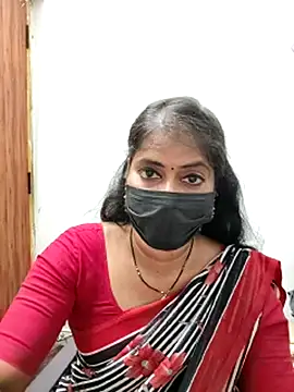 tamil_Sigappu_Roja Adlı Modelin Canlı Sohbet Odası