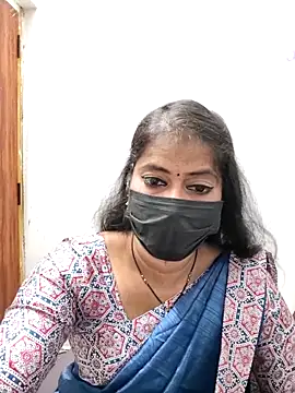 tamil_Sigappu_Roja: онлайн-чат