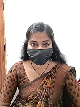 tamil_Sigappu_Roja Live Chatraum