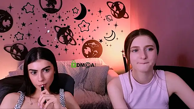 غرفة دردشة nekky_mouse المباشرة