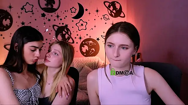 غرفة دردشة nekky_mouse المباشرة