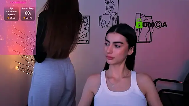 nekky_mouse's Live Sex Cam Show