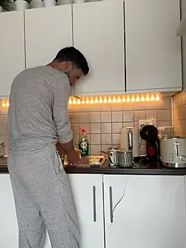 Michel_huge Videochat live