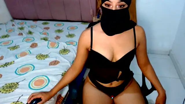 Chatroom en direct de Layla_Noor