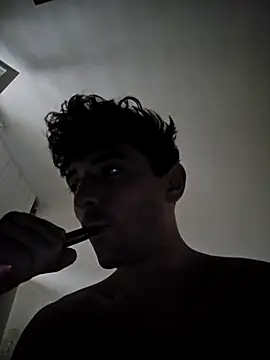 Chat soba uživo modela Thelouniost334___