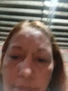 marinita13's Live Chat Room