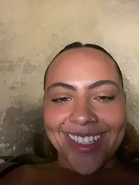 Chloe_Leaozinho – live chatrum