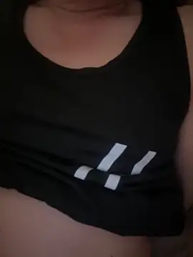 חדר צ'אט בשידור חי של SweetMia36UK