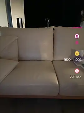 Etherealcat33's Live Chat Room
