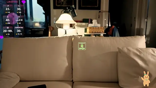 Etherealcat33 Adlı Modelin Canlı Sohbet Odası