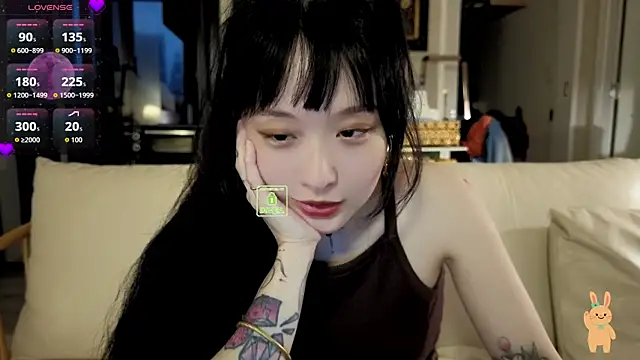 Etherealcat33's Live Chat Room