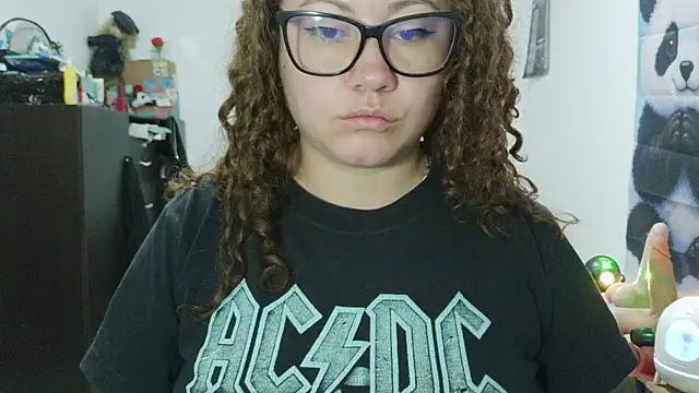 curly_greeneyed Cameră chat live