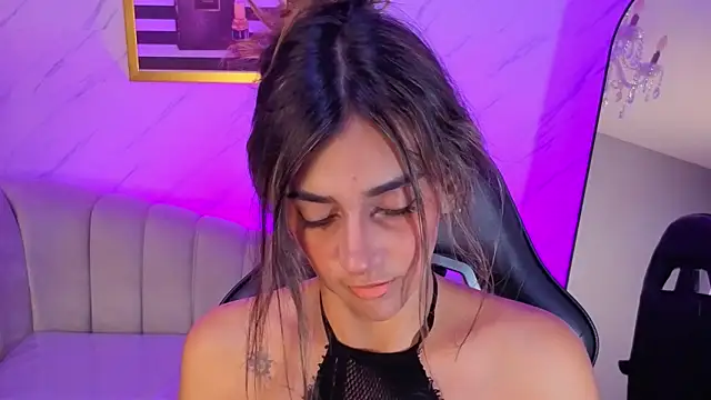 Sala de chat en directo de agatha_brooks_t