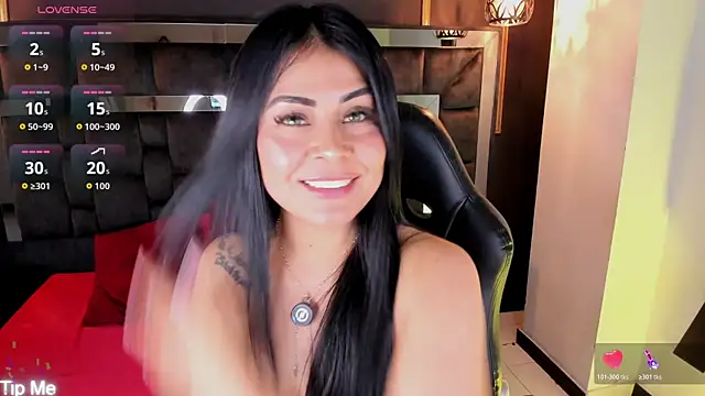 Aniajoness_ Cameră chat live