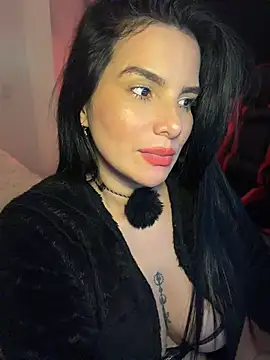 Онлайн чат carol_latina13
