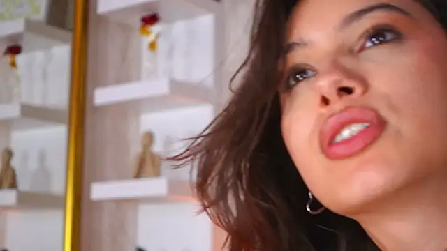 Sofy_Bradd чат на живо