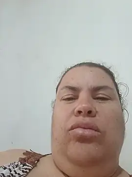 Sala de chat en directo de yaneth_
